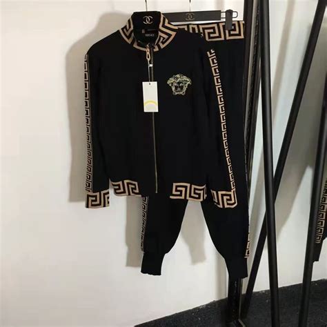 conjunto versace mujer precio|Versace mujer farfetch.